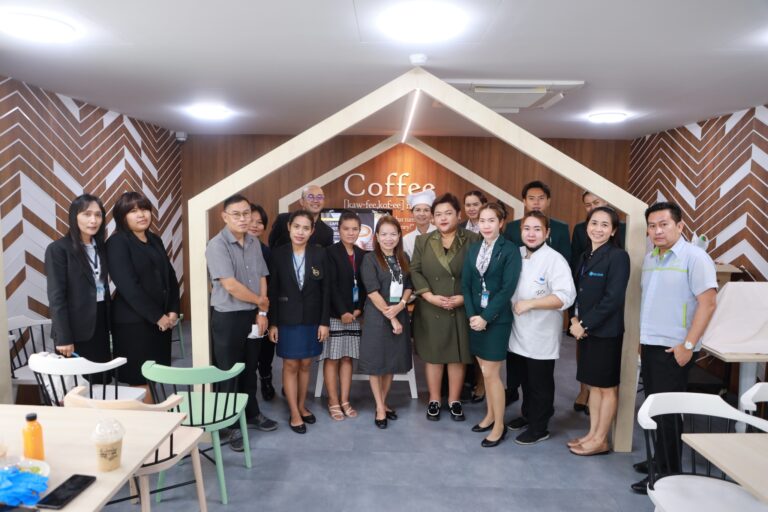 สำนักกิจการพิเศษ มหาวิทยาลัยสวนดุสิต จัดโครงการอบรมเชิงปฏิบัติการ “เทคนิคการถ่ายภาพด้วย Smartphone”  