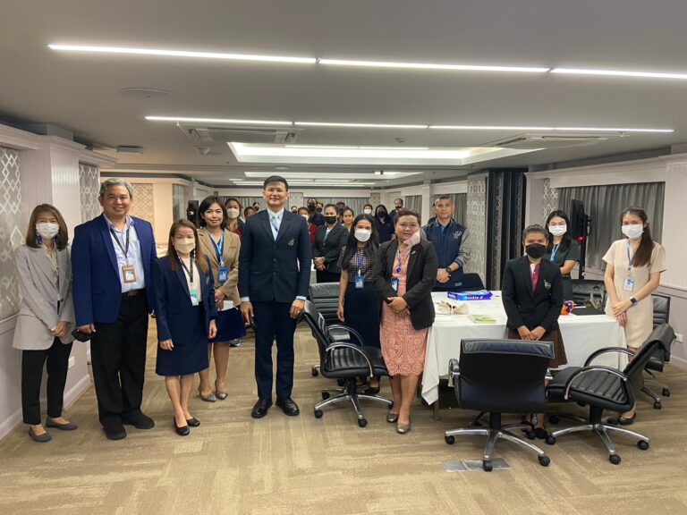 โครงการศูนย์บริหารกายเพื่อสุขภาพ สำนักกิจการพิเศษ ม.สวนดุสิต จัดกิจกรรมการพัฒนาบุคลากร หลักสูตร “เทคนิคการขายแบบมืออาชีพ”