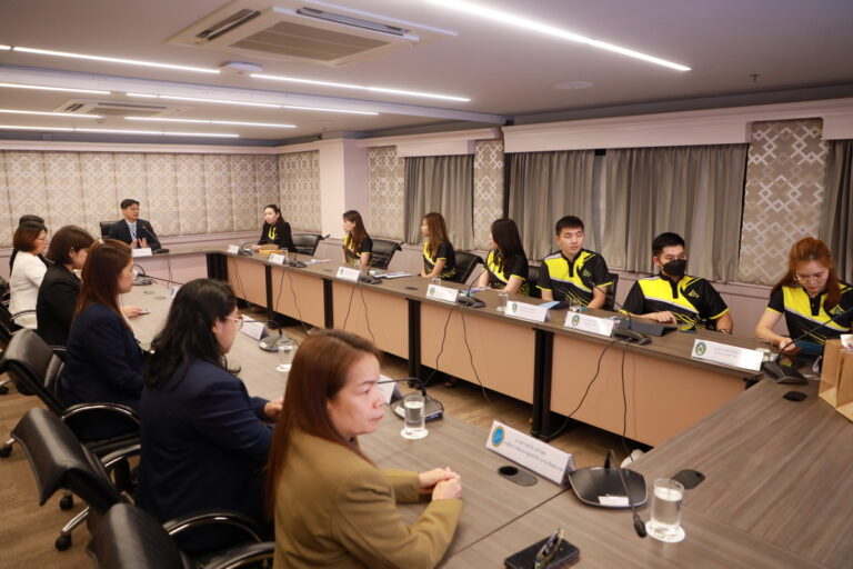 สำนักกิจการพิเศษ ต้อนรับคณะศึกษาดูงานจาก มหาวิทยาลัยราชภัฏเชียงใหม่ ในโอกาสเข้ามาศึกษาดูงานการบริหารจัดการทรัพย์สินและการจัดการรายได้ต่างๆของสำนักกิจการพิเศษ มหาวิทยาลัยสวนดุสิต