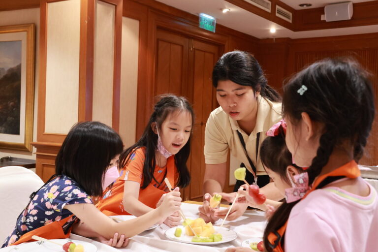 สำนักกิจการพิเศษ ร่วมกับ โครงการสอนดนตรีบุคคลภายนอก คณะมนุษยศาสตร์และสังคมศาสตร์ มสด. จัดกิจกรรม Suan Dusit Smart Camp in March 2024 (วันที่ 5)    