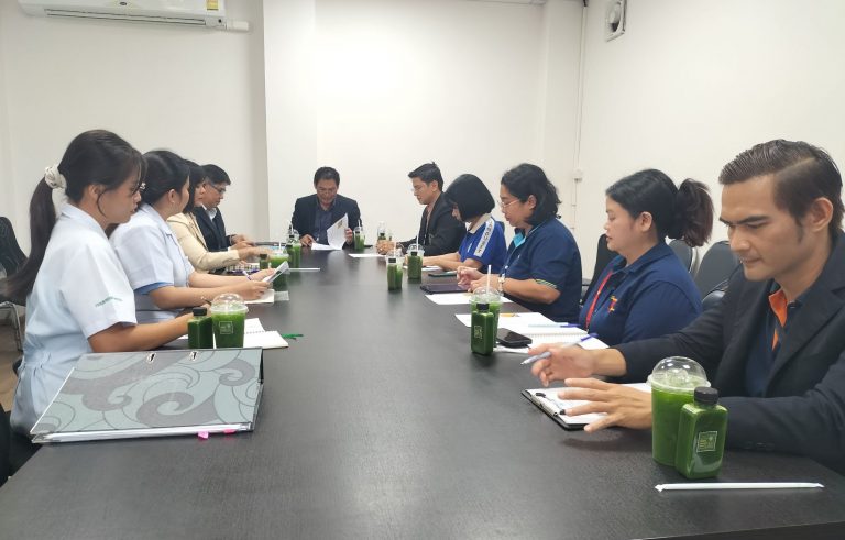 สำนักกิจการพิเศษ ม.สวนดุสิต ตรวจเยี่ยมการดำเนินงานโครงการอาหารกลางวัน 1 (หอพักนักศึกษา และครัวสวนดุสิต) ศูนย์ฯ นครนายก