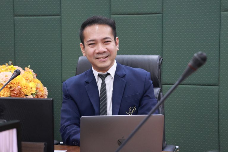 สำนักกิจการพิเศษ ม.สวนดุสิต จัดการประชุมกิจกรรมการพัฒนาธุรกิจและการตลาด