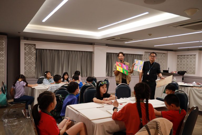 สำนักกิจการพิเศษ ร่วมกับ โครงการสอนดนตรีบุคคลภายนอก คณะมนุษยศาสตร์และสังคมศาสตร์ มสด. จัดกิจกรรม Small World @ SDU Smart Camp in March 2025 (วันที่ 8)    