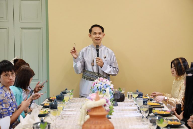 ครัวสวนดุสิต ม.สวนดุสิต จัดโครงการสืบสานทำนุบำรุงศิลปวัฒนธรรม และประเพณี (สำรับ กับข้าว หอมขจร) ข้าวแช่ (รุ่นที่ 1)