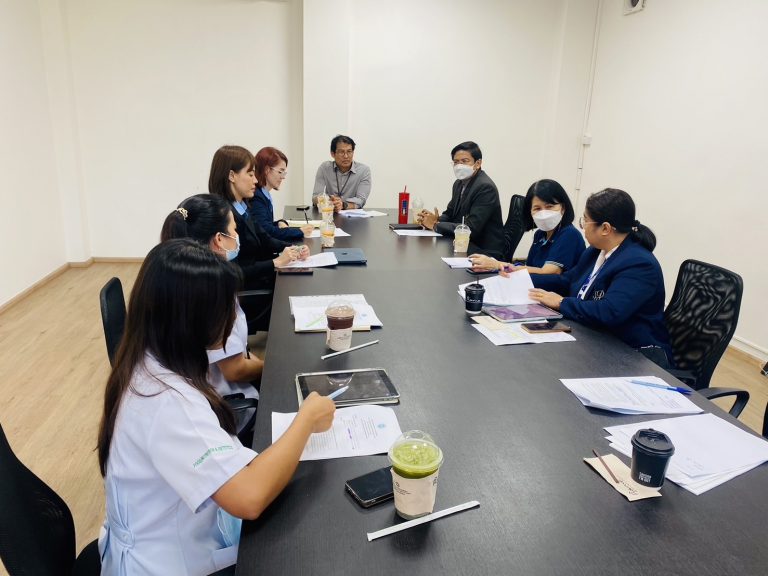 สำนักกิจการพิเศษ ม.สวนดุสิต ตรวจเยี่ยมการดำเนินงานโครงการอาหารกลางวัน 1 (หอพักนักศึกษา และครัวสวนดุสิต) ศูนย์ฯ นครนายก