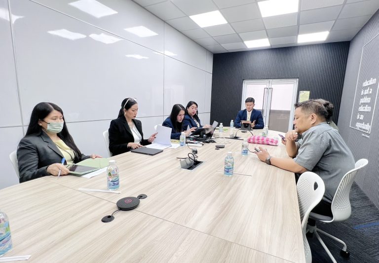 สำนักกิจการพิเศษ ร่วมกับ โครงการสอนดนตรีบุคคลภายนอก มสด. ประชุมเตรียมความพร้อมกิจกรรม SDU Smart Camp Kids Creative Soft Power Festival