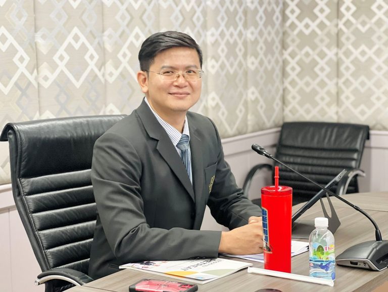 การประชุมบุคลากรสำนักงานอำนวยการ สำนักกิจการพิเศษ มหาวิทยาลัยสวนดุสิต