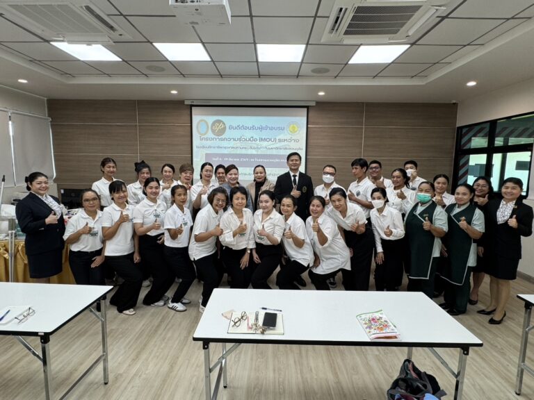 โรงเรียนฝึกอาชีพกรุงเทพมหานคร (ดินแดง 1) ร่วมกับ โรงเรียนการท่องเที่ยวฯ และสำนักกิจการพิเศษ จัดกิจกรรมฝึกปฏิบัติงานหลักสูตรพนักงานแม่บ้านโรงแรมระดับต้น 72 ชั่วโมง ภายใต้โครงการ MOU ระหว่างกรุงเทพมหานคร กับ ม.สวนดุสิต