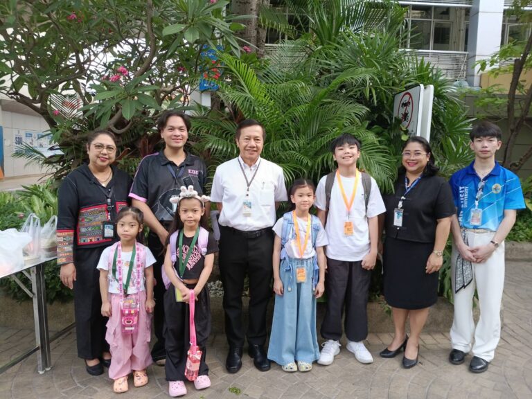 สำนักกิจการพิเศษ ร่วมกับ โครงการสอนดนตรีบุคคลภายนอก คณะมนุษยศาสตร์และสังคมศาสตร์ มสด. จัดกิจกรรม SDU Smart Innovators Camp (วันที่ 8)