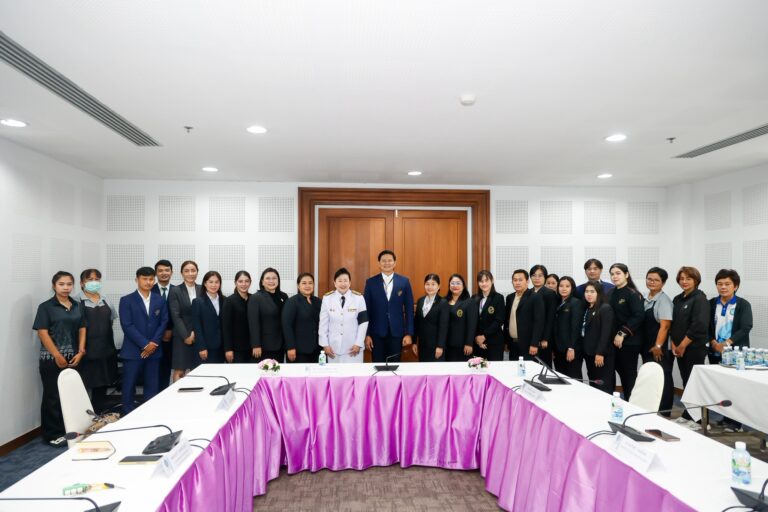 สำนักกิจการพิเศษ ร่วมกับ วิทยาเขตสุพรรณบุรี จัดกิจกรรมแลกเปลี่ยนเรียนรู้การขอรับรองมาตรฐานการบริการที่เป็นมิตรต่อมุสลิม (GMHI)
